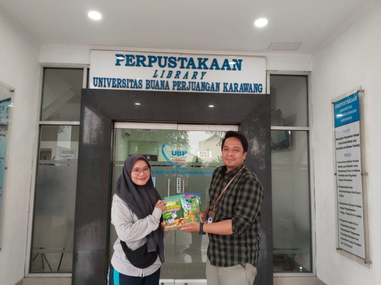 Perpustakaan UBP Karawang Bangun Literasi Bersama Mahasiswa KKN melalui Pengembangan Pojok Baca di Masyarakat