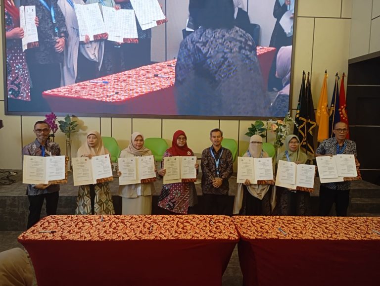Perpustakaan UBP Karawang Resmi Tandatangani MoU dengan FPPTI Jawa Barat untuk Penguatan Kolaborasi dan Layanan Informasi Akademik